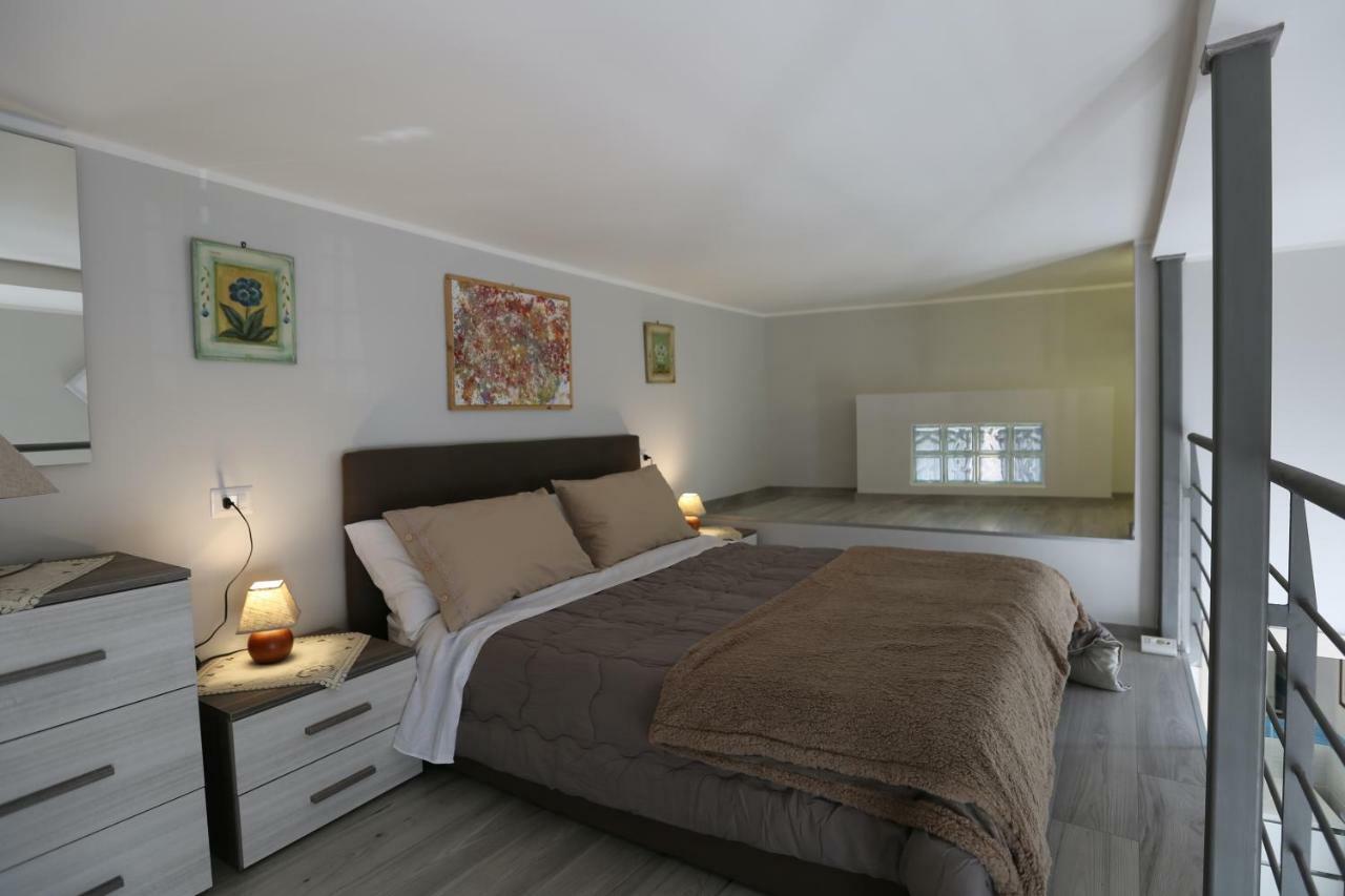 Rosa Apartment Neapel